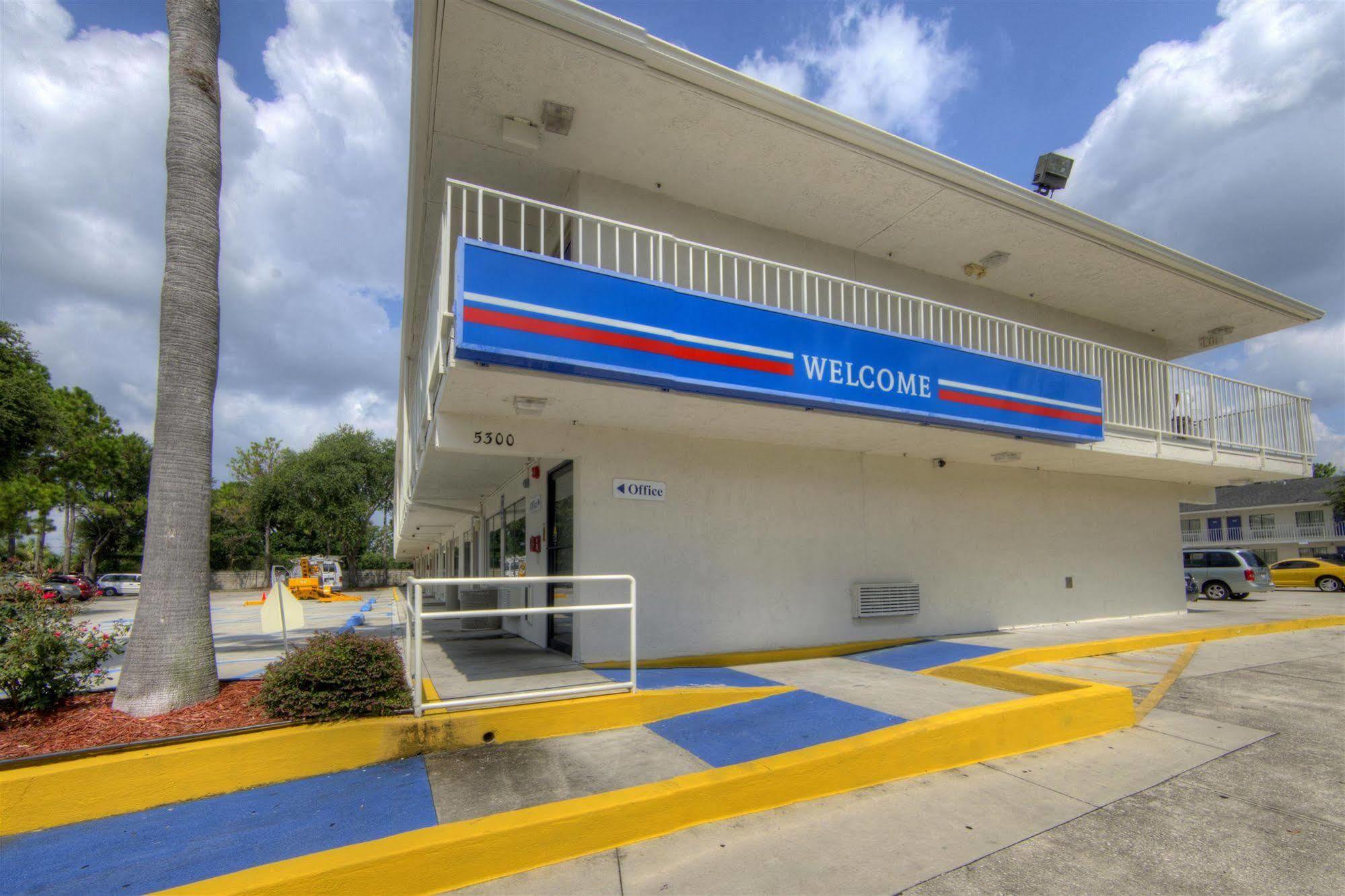 Motel 6-Orlando, Fl - Winter Park Мейтленд Экстерьер фото